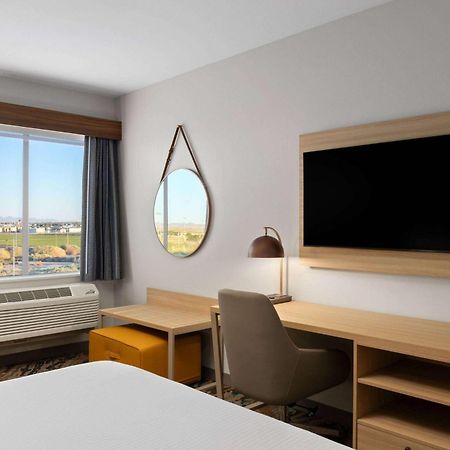 La Quinta Inn & Suites By Wyndham Γιούμα Εξωτερικό φωτογραφία
