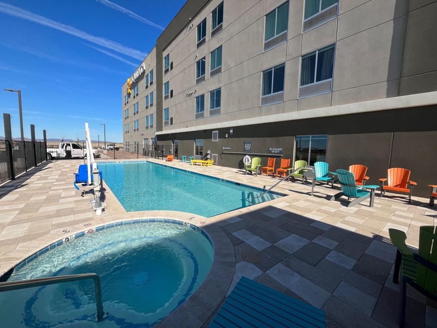 La Quinta Inn & Suites By Wyndham Γιούμα Εξωτερικό φωτογραφία
